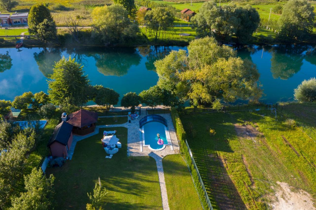 Вилла Casa Dellˇ Amore Бихач Экстерьер фото
